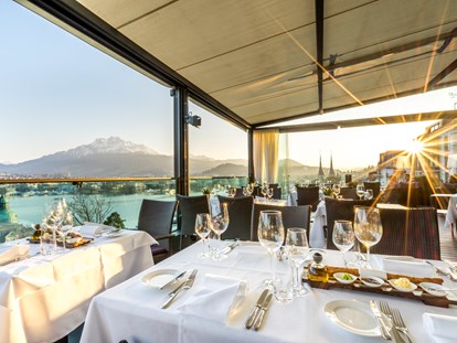 Eventlocations - Gastronomie: Aussengastronomie - Scala Terrasse - Art Deco Hotel Montana - Bankett und Hochzeits-Location