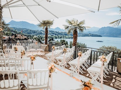 Eventlocations - Tagungstechnik im Haus: Moderationskoffer - Luzern - Zeremonie im Beach Club - Art Deco Hotel Montana - Bankett und Hochzeits-Location