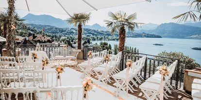 Eventlocations - Zimmerausstattung: Terrasse/Balkon - Zeremonie im Beach Club - Art Deco Hotel Montana - Bankett und Hochzeits-Location