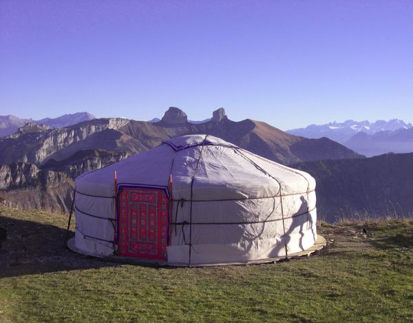 Eventlocation - Jurten Rochers-de-Naye