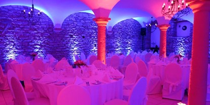 Eventlocations - Art der Veranstaltungen: Firmenpräsentation - Heidelberg - Beleuchtung für die Party, Hochzeit oder Event - bei uns unkompliziert mieten - LSD Ton- & Lichtverleih
