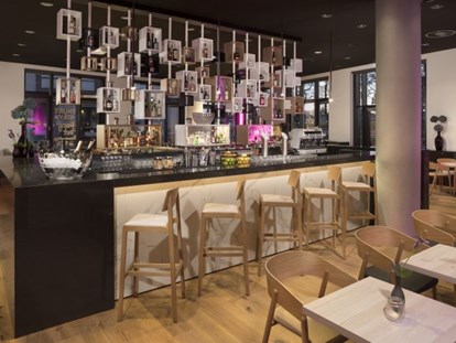 Eventlocations - Gastronomie: Bar - Bar - INNSiDE Hotel Frankfurt Ostend