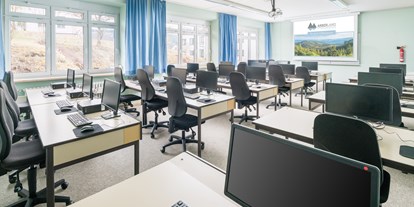 Eventlocations - Tagungstechnik im Haus: Laptops - EDV Schulungsraum im ARBERLAND Tagungshaus - ARBERLAND Tagungshaus