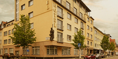 Eventlocations - Zimmerausstattung: Hosenbügler - Trip Inn Hotel zum Riesen Hauna