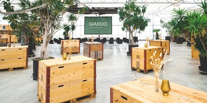 Eventlocations - Location für:: PR & Marketing Event - Schmidrüti - GIARDO Eventgarten Stehapéro - GIARDO Eventgarten