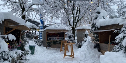 Eventlocations - Technik vorhanden: Beamer - Bayern - Markthütten für Ihr Weihnachtsfest bei uns im Garten - pure CUISINE by GAVESI
