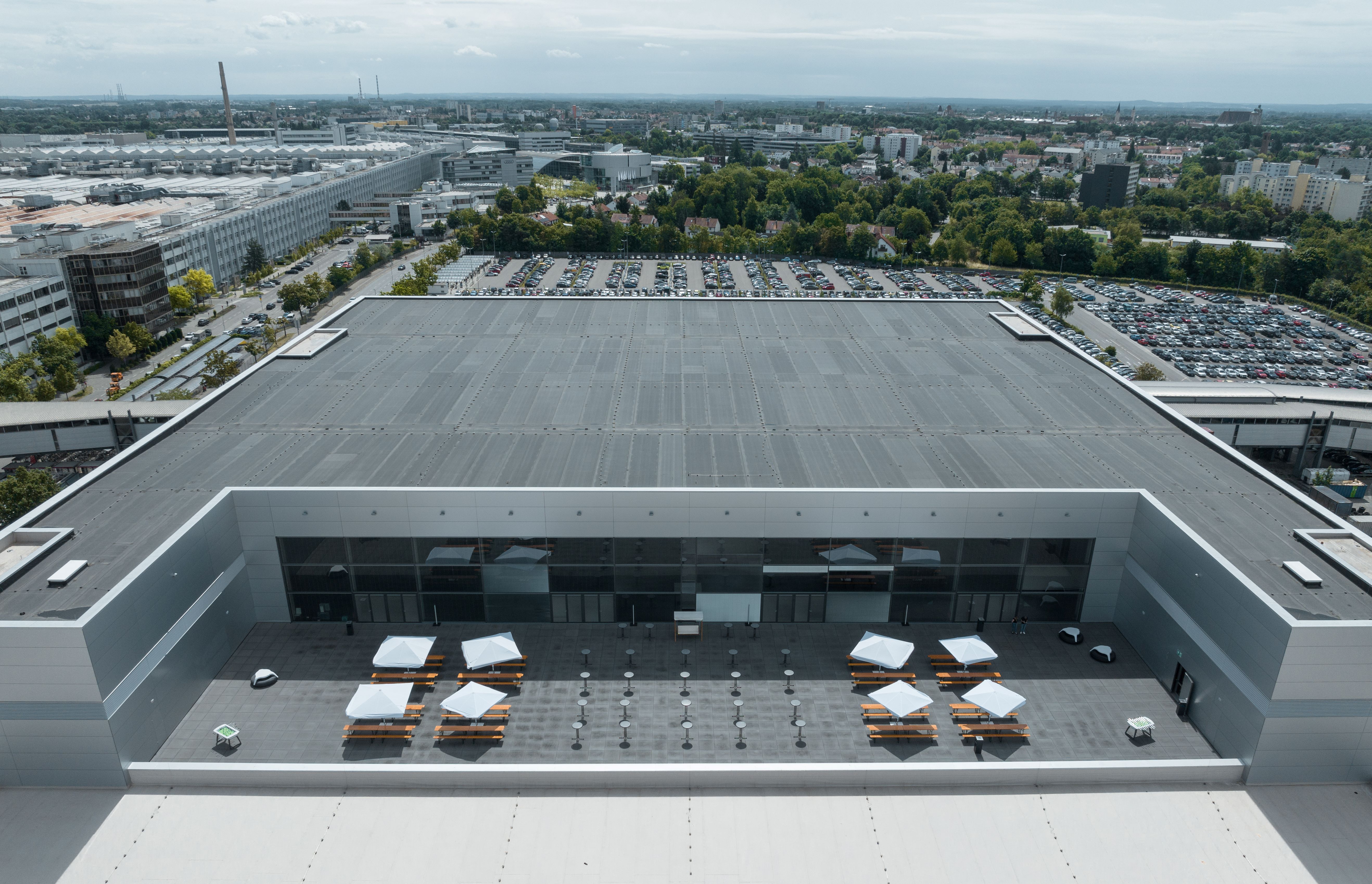 Eventlocation: Dachterrasse - Halle B