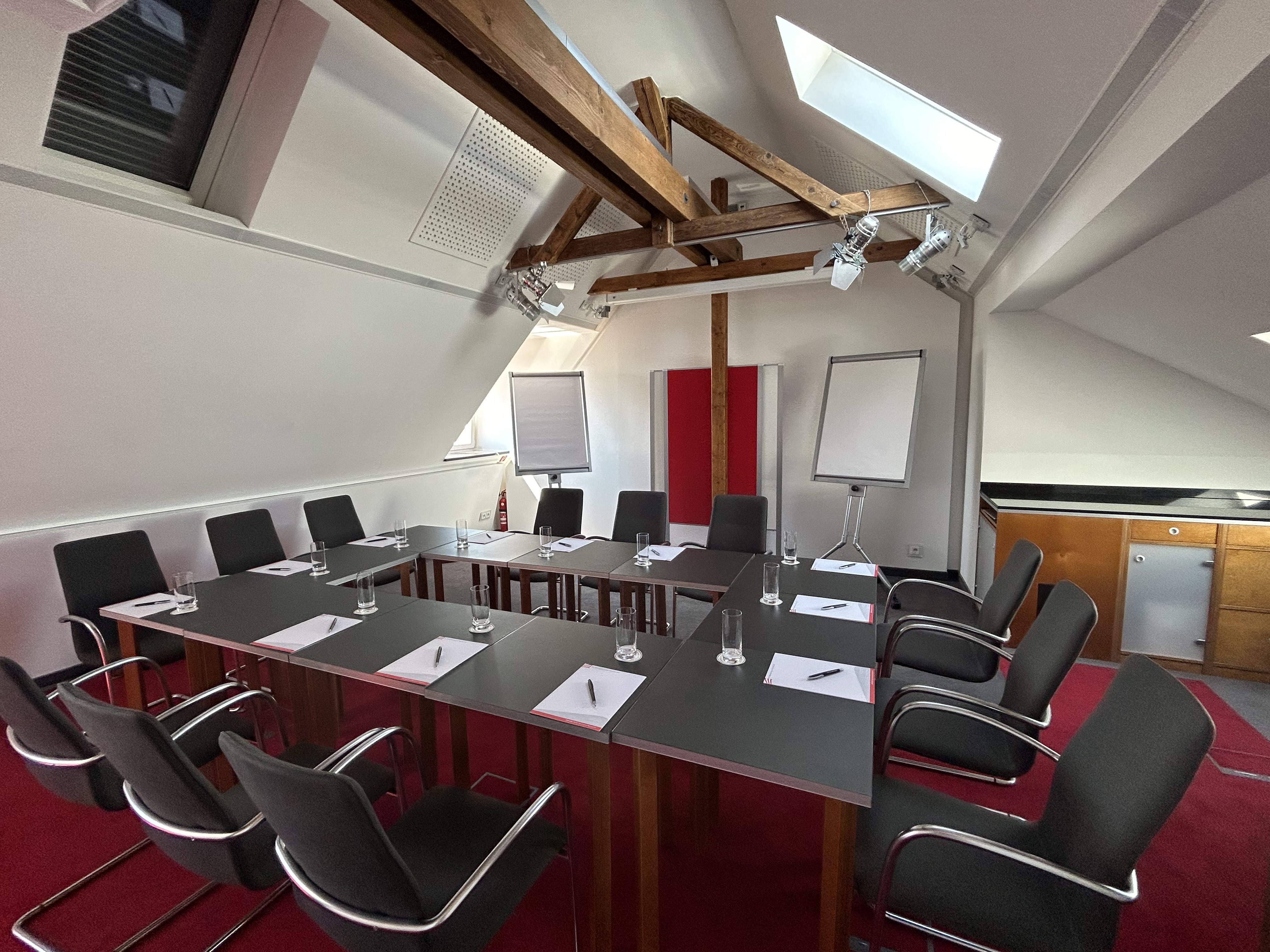 Eventlocations - Lucka (Altenburger Land) - Raum Wissensfluss - Meetingspace Leipzig 
