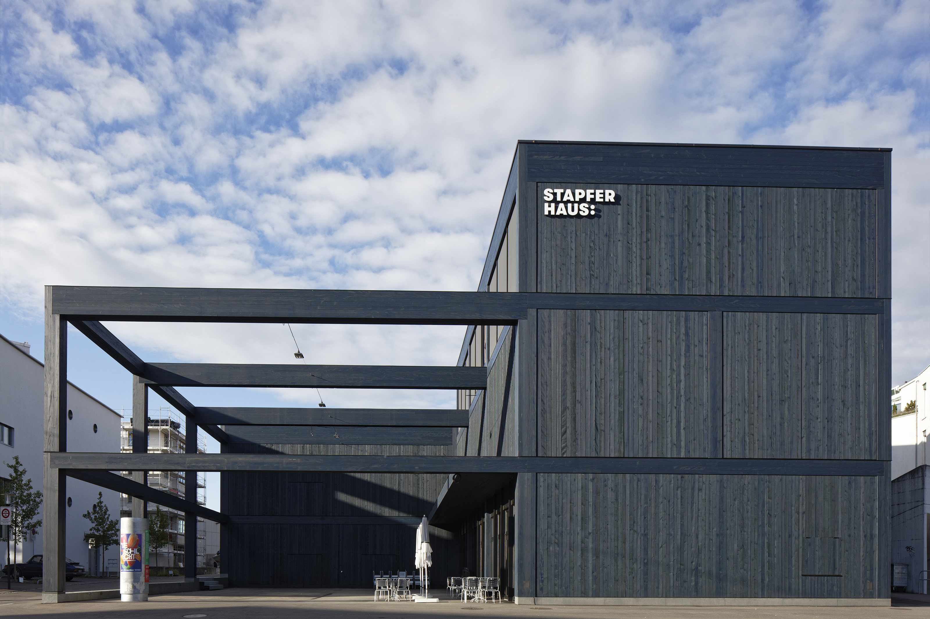 Eventlocation: Aussenansicht Stapferhaus - Stapferhaus