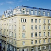 Location - Steigenberger Hotel Herrenhof
