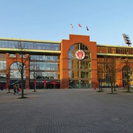 Locations: FC St. Pauli Millerntor-Stadion