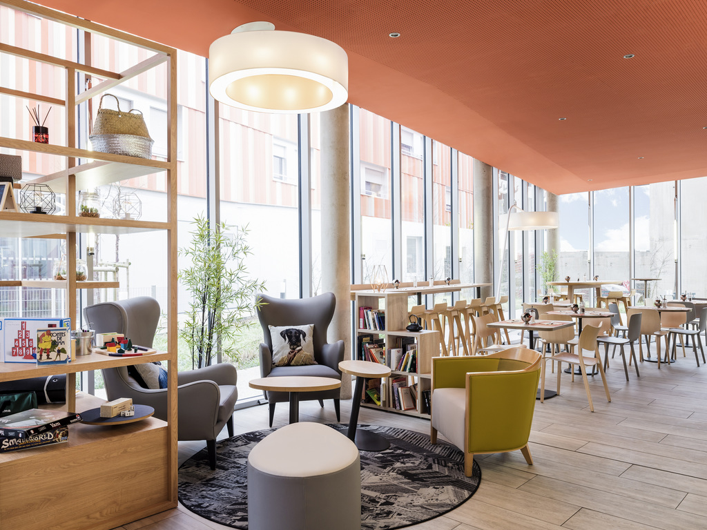 Eventlocations - Frankreich - Aparthotel Adagio access Paris Massy Gare TGV