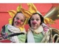 Künstler: Mlle Prrrr - Clowntheater, Walking-Act, Stelzentheater, Orakel