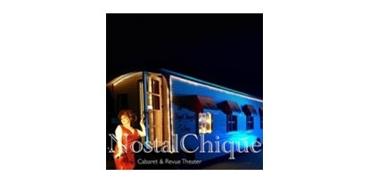 Eventlocations - Portfolio: Musiker & Bands - Schleswig-Holstein - NostalChique Cabaret & Revue Theater in einem alten Zirkuswagen