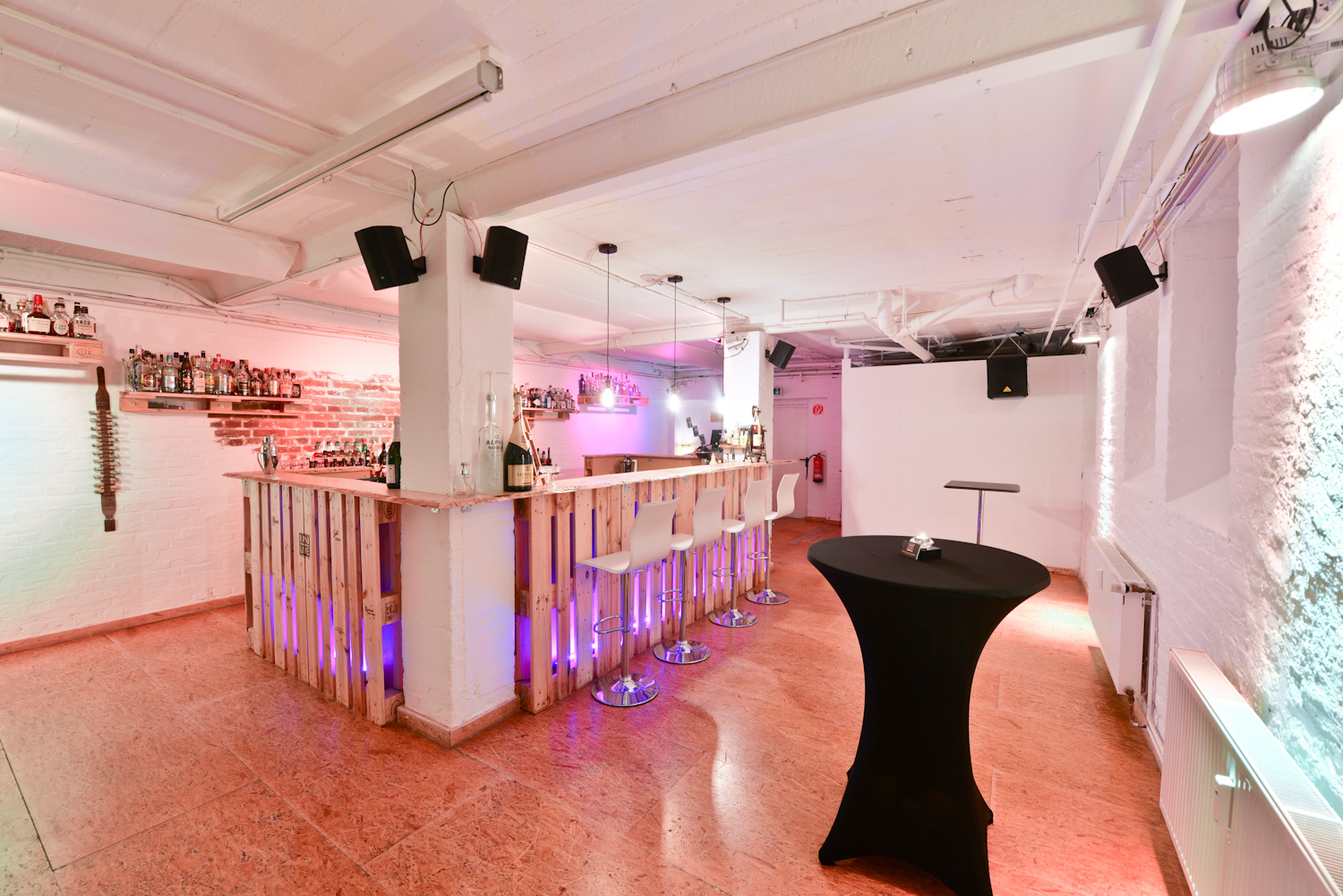 Eventlocations - Mainz Gonsenheim - Eventkeller | IN-LIVE Cocktailschule