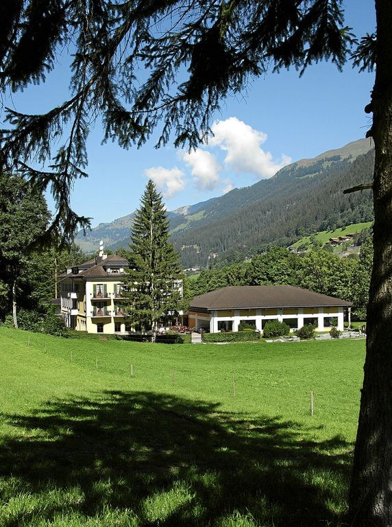 Tagungshotel: Kurhotel Bad Serneus