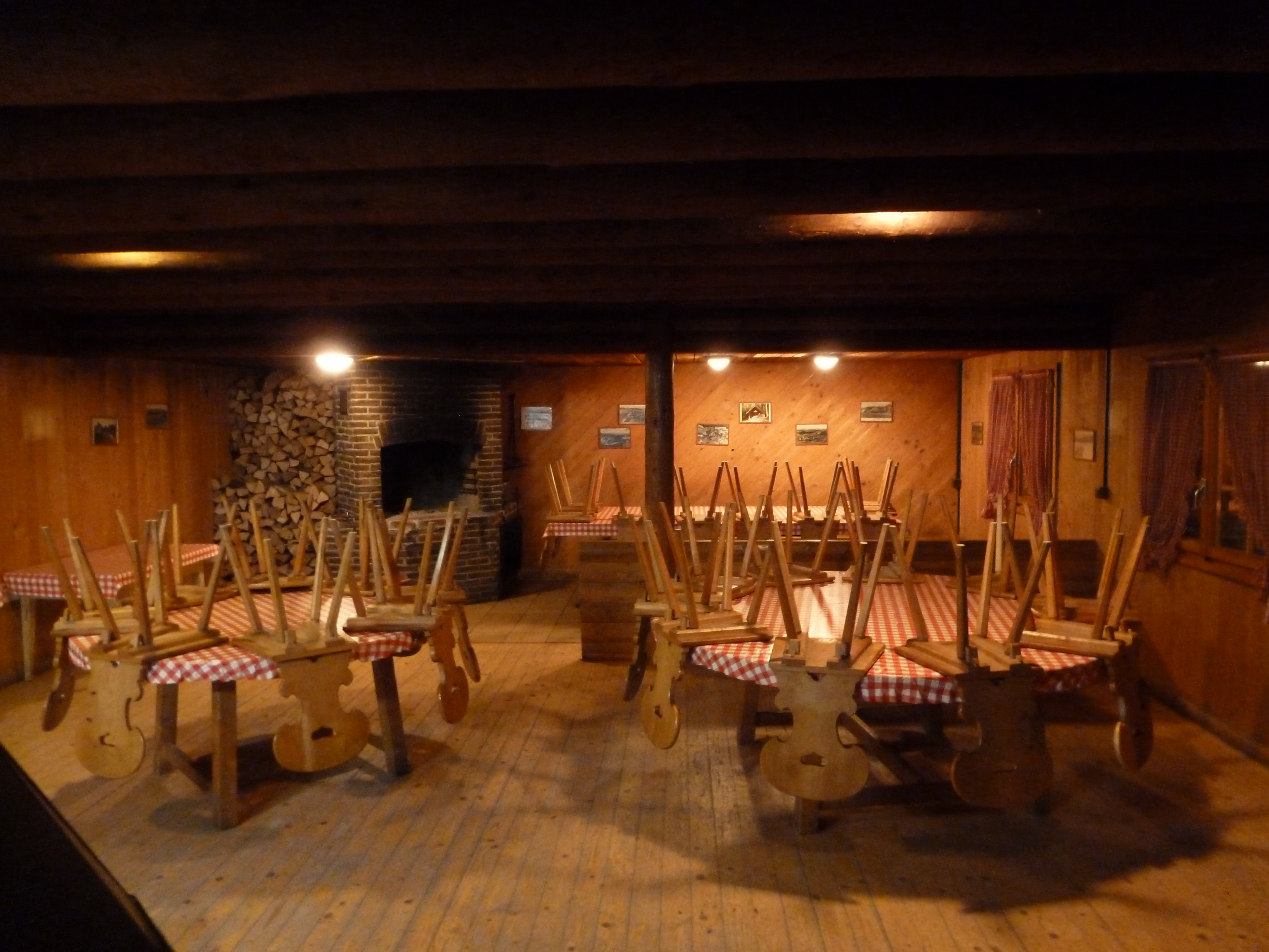 Eventlocations - Gutenburg - Waldhütte Bäriswil