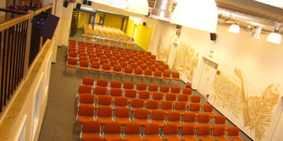 Eventlocations - Locationtyp: Eventlocation - Chéserex - Salle de conférence Mahatma Gandhi - Saal