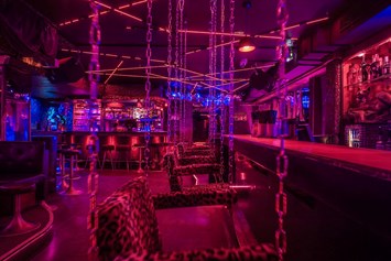Eventlocation: PALAIS Bar Lounge Club