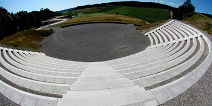 Eventlocations - Locationtyp: Eventlocation - Dachsen - Amphitheater Hüntwangen