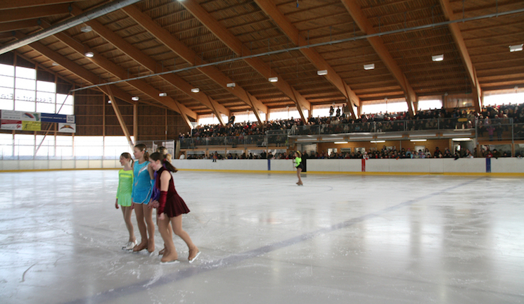 Eventlocations - Pfeffingen - Eissport- und Freizeithalle