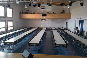 Eventlocation: Mehrzwecksaal - Seminarraum Zentrum Grüze