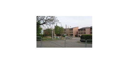Eventlocations - Locationtyp: Eventlocation - Nyon - Salle communale et école de Luchepelet de Bernex