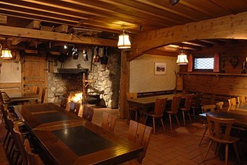 Eventlocation: Alpstübli Restaurant Bahnhöfli