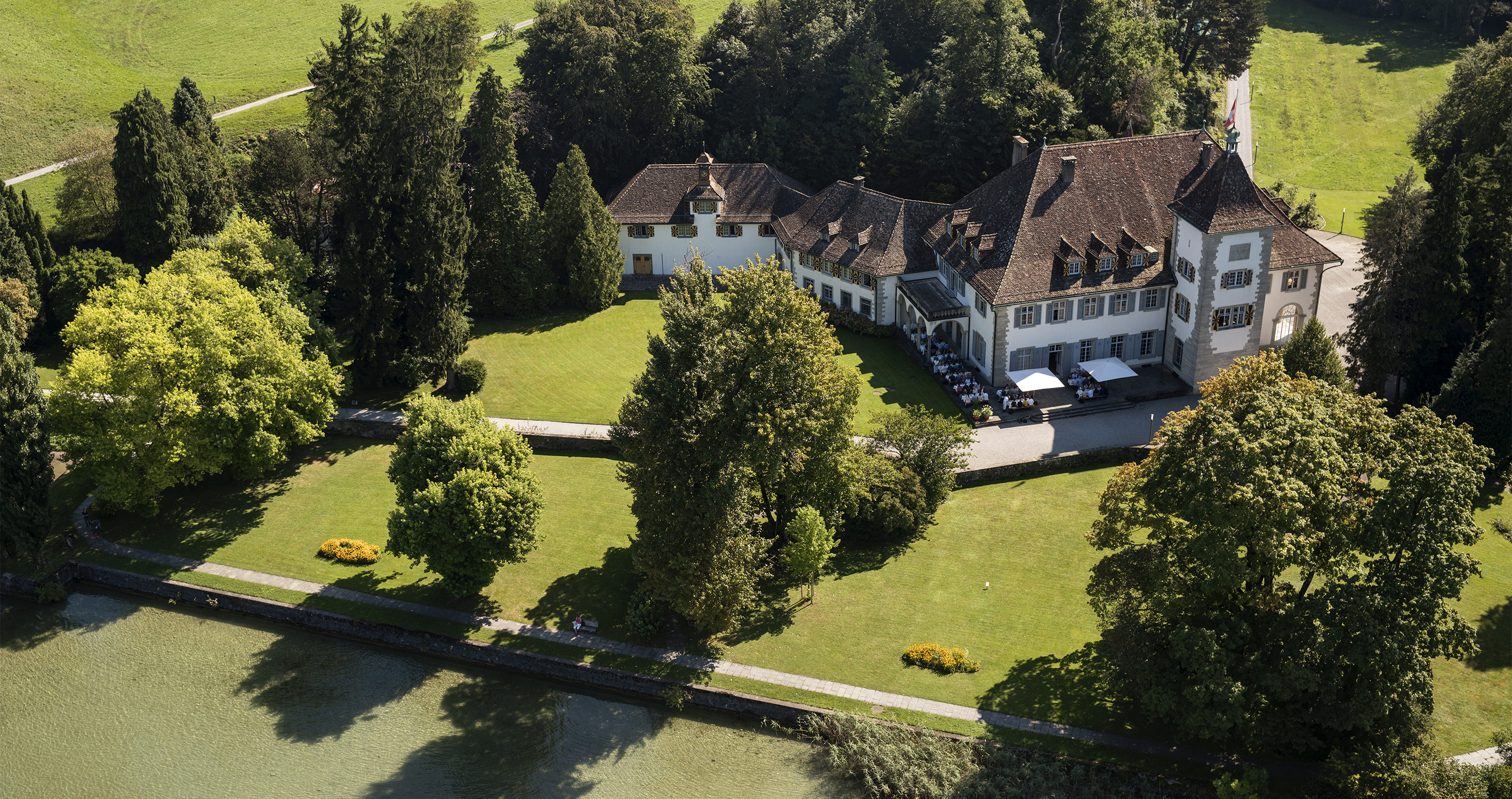 Eventlocations - Alpthal - Tagungszentrum Schloss Au