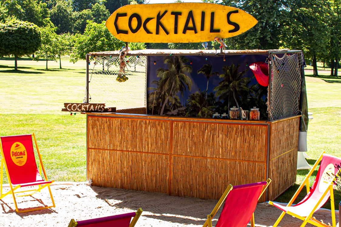 catering: Unsere Tikki-Bar, versprüht sofort ein Sommer Feeling - Die Mischbar 