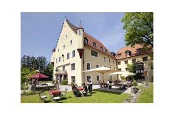 Eventlocation: Schloss zu Hopferau