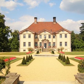 Location: Schloss Schieder
