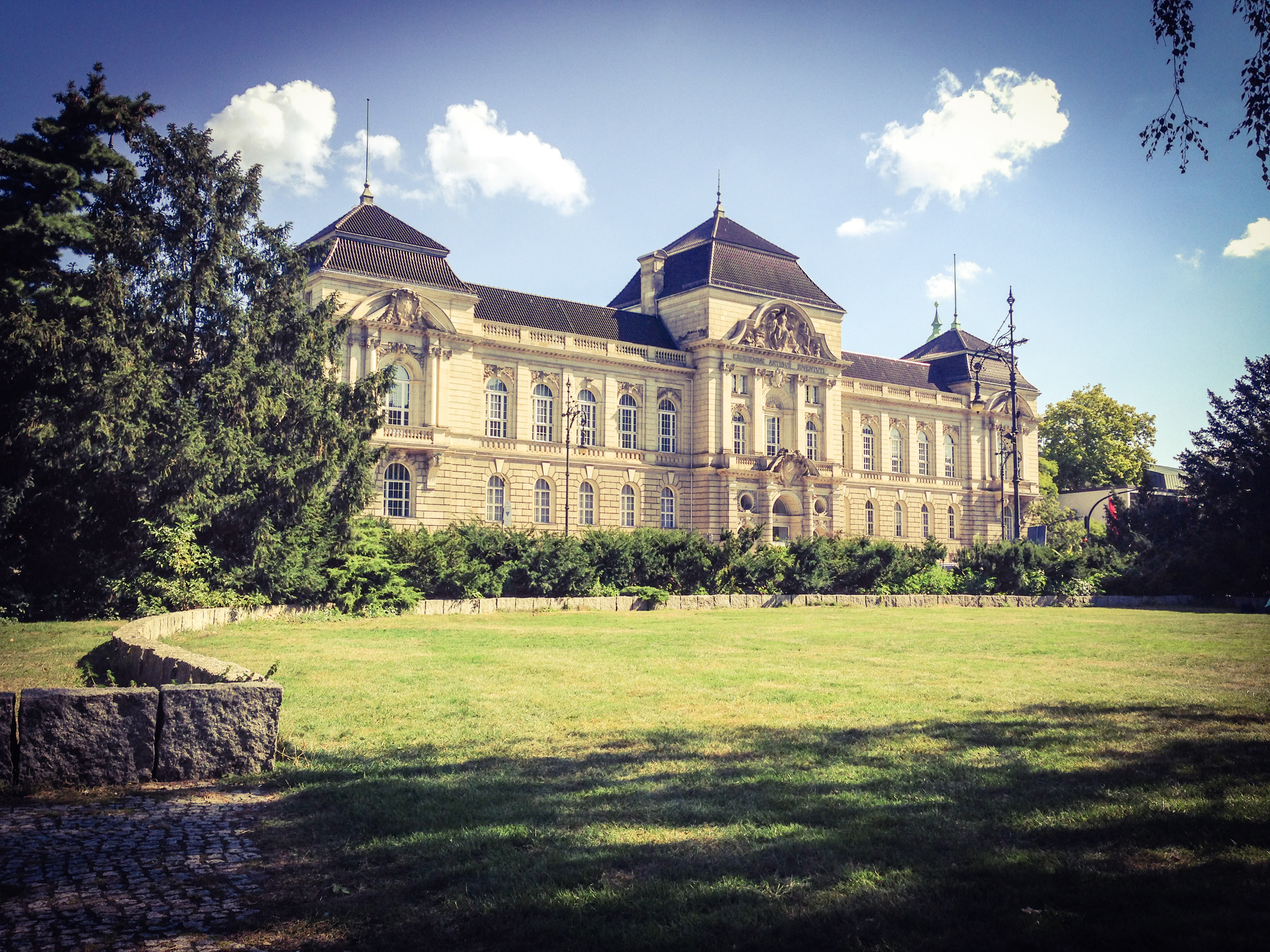 Eventlocations - Ahrensfelde - Universität der Künste Berlin