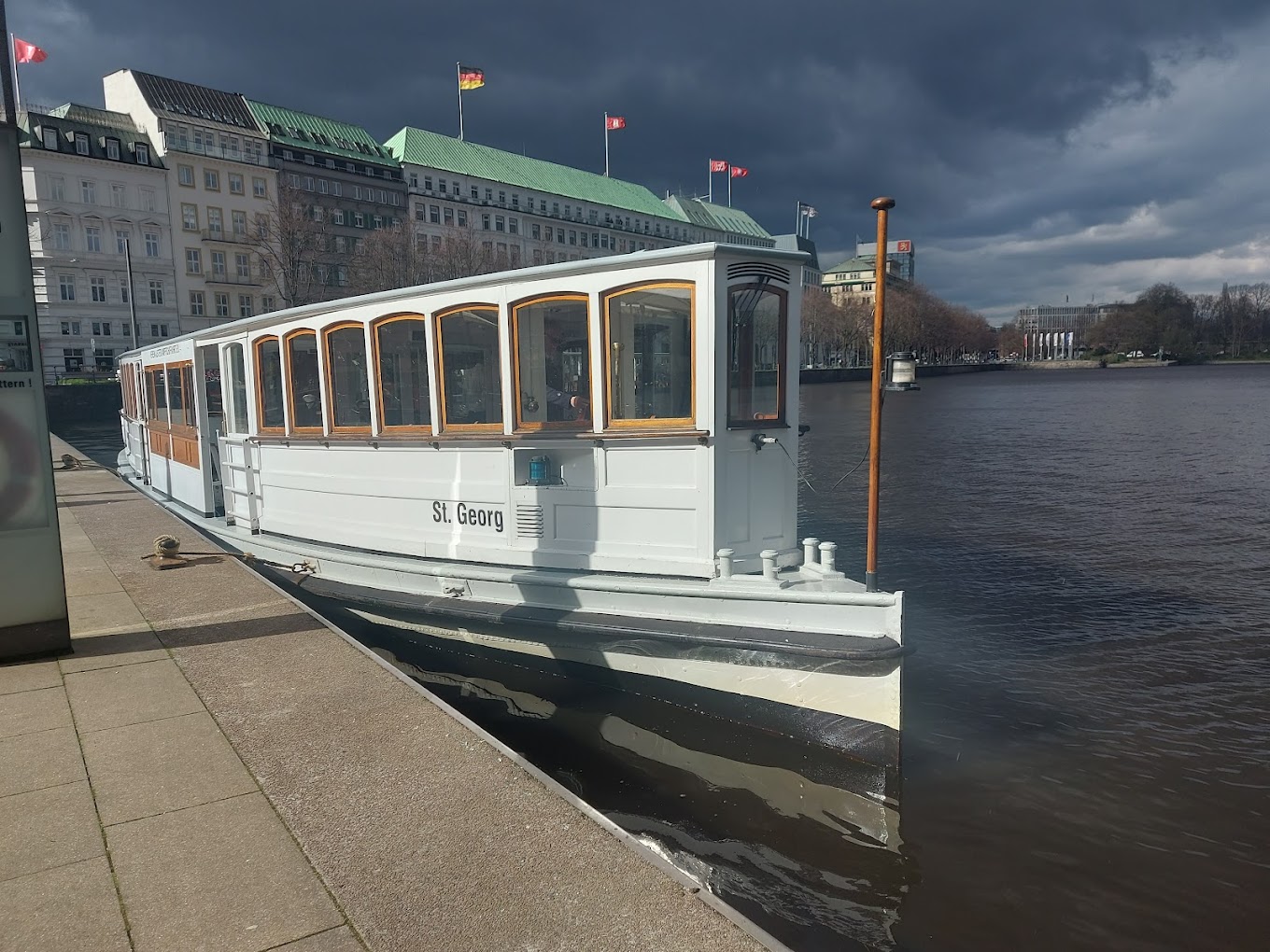 Eventlocations - Hamburg-Stadt Altona - Alsterdampfer