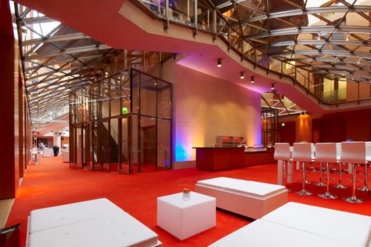 Eventlocation: AXICA Kongress- und Tagungszentrum
