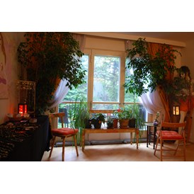 Eventlocation: Garden Lounge im Metamorphosys - Produktpräsentation - Metamorphosys - Place of Bliss - Seminarhaus / Eventlocation / Therapieräume