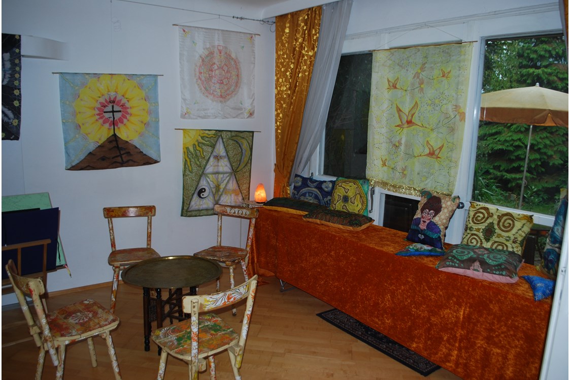 Eventlocation: Ausstellungen in der Garden Lounge - Metamorphosys - Place of Bliss - Seminarhaus / Eventlocation / Therapieräume