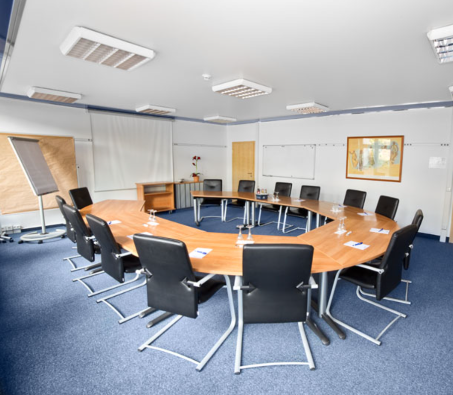 Eventlocations - Tagungstechnik im Haus: WLAN - Speyer - Hotel Fairway