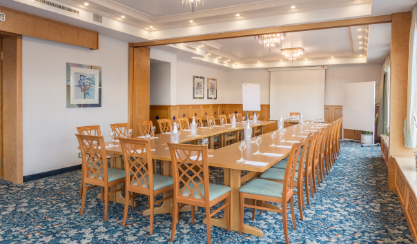 Eventlocations - Hoteleinrichtungen: Tiefgarage - Weimar (Marburg-Biedenkopf) - Ringhotel Bellevue