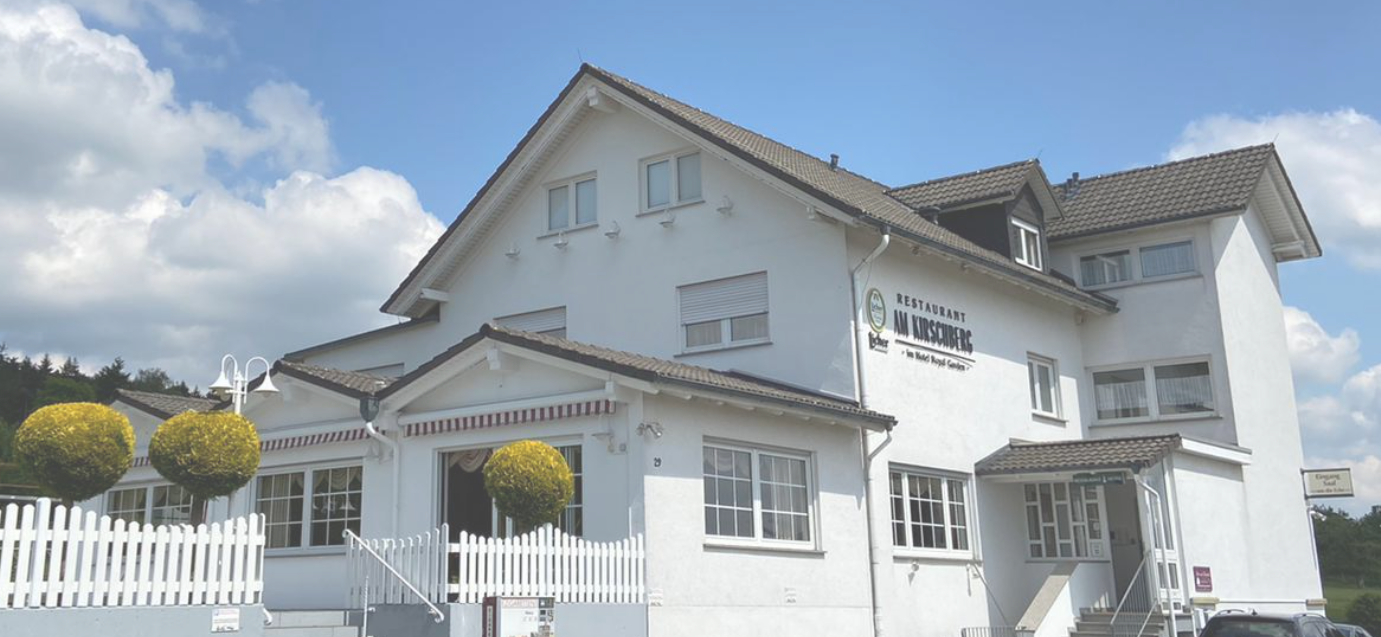 Eventlocations - Hoteleinrichtungen: Tiefgarage - Weimar (Marburg-Biedenkopf) - Hotel & Restaurant Am Kirschberg inh.Senayi Demir