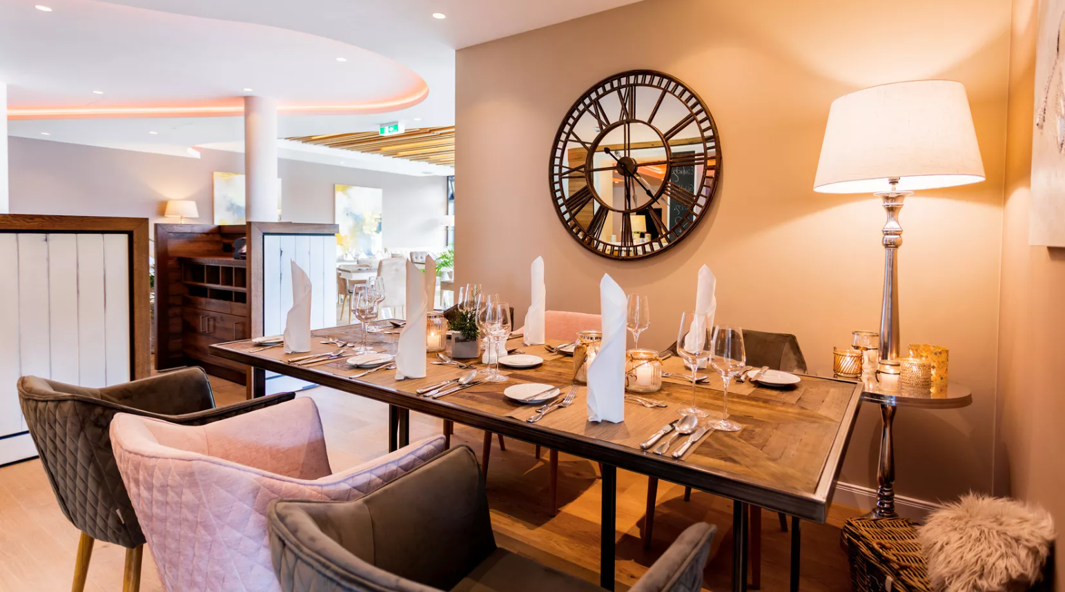 Eventlocations - Tagungstechnik im Haus: Leinwände - Bad Sachsa - Romantischer Winkel