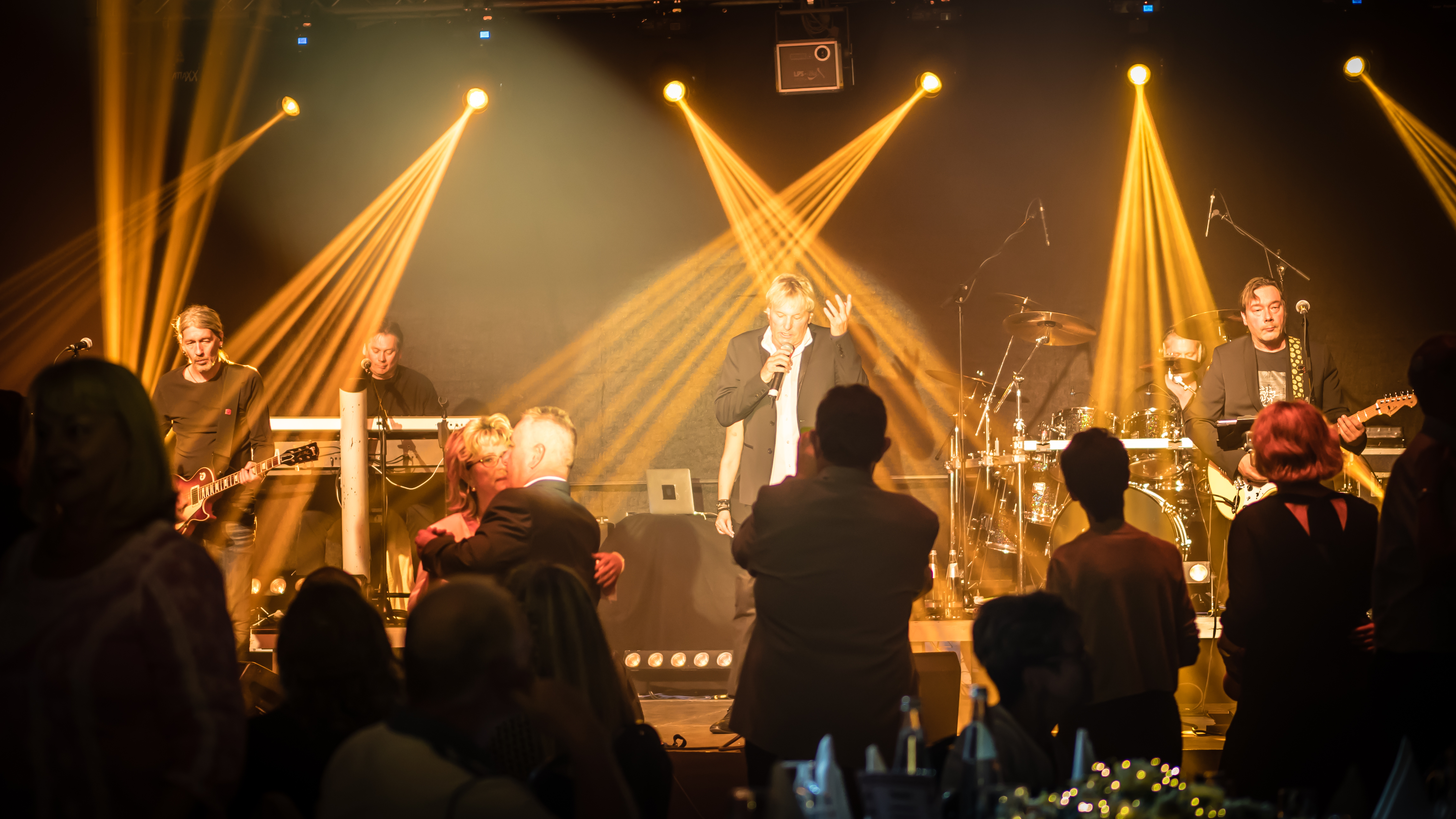 veranstaltungstechnik mieten: Veranstaltungstechnik Eisenhüttenstadt Beeskow Guben Forst Müllrose Fürstenwalde Frankfurt/Oder Cottbus Neuzelle - ML Media