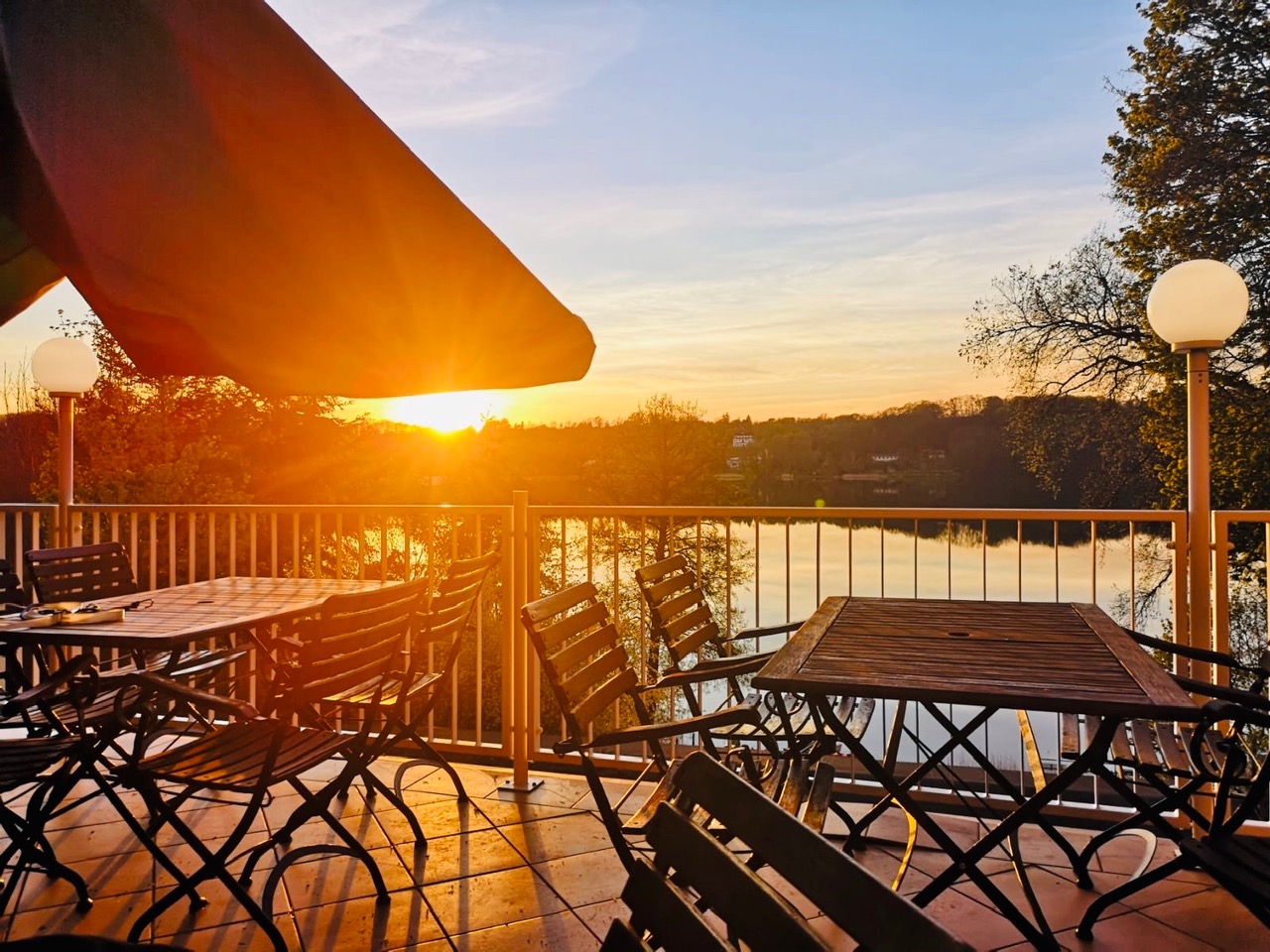 Eventlocations - Deutschland - Strandhotel Vier Jahreszeiten Buckow