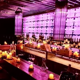 Eventlocation: 1880 Club Restaurant Bar