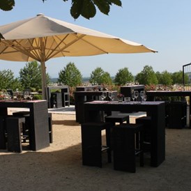Locations: Deutsches Weintor Restaurant