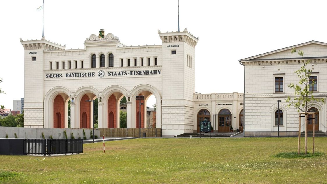 Locations: Bayerischer Bahnhof