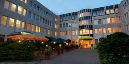 Eventlocations - Zimmerausstattung: Kaffee-/Teezubereiter - Kleinostheim - Holiday Inn Frankfurt Airport-Neu-Isenburg