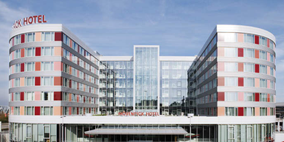 Eventlocations - Zimmerausstattung: Lärmschutzfenster - Mövenpick Hotel Stuttgart Airport