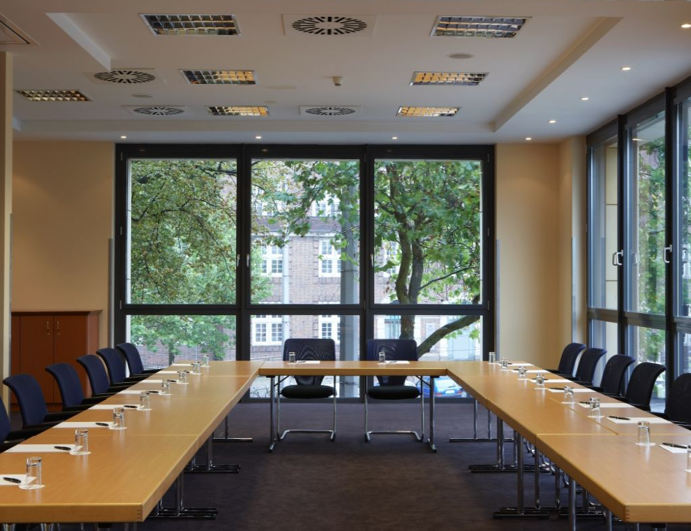 Eventlocations - Zimmerausstattung: Schreibtisch - Bremen-Stadt - IntercityHotel Bremen