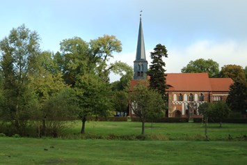 Eventlocation: Kirche hinterm Haus - Klostergartenhotel Marienfließ